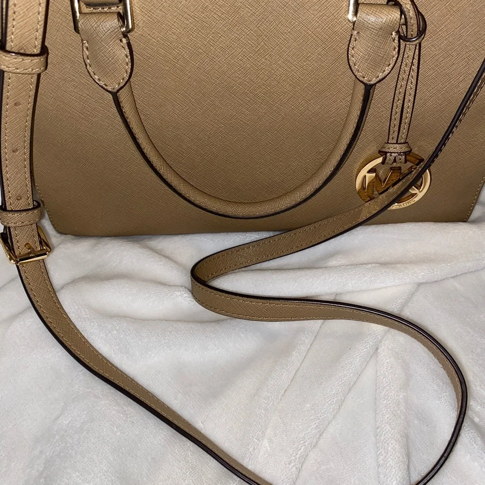 Michael Kors Satchel bag